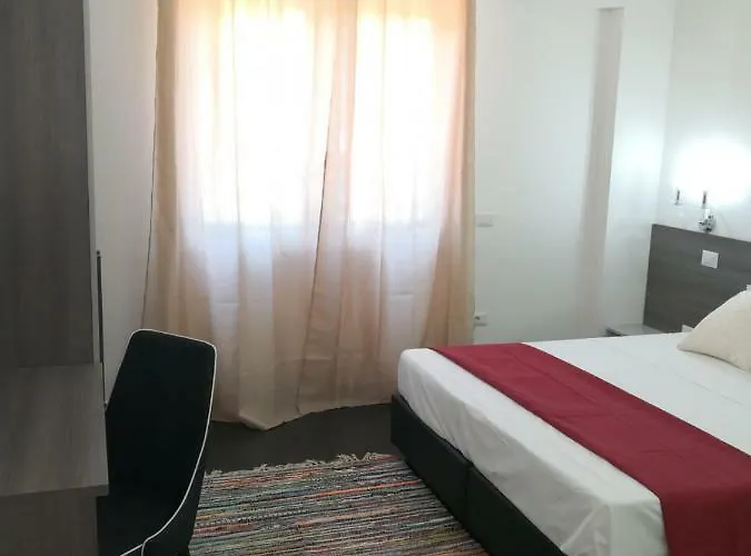 Hermes House * טרופאה