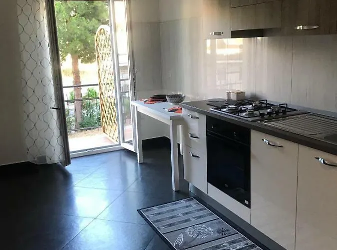 Hermes House * טרופאה