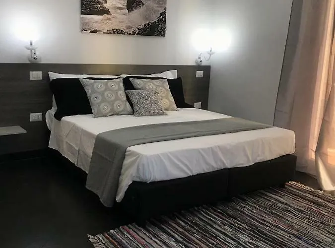 Hermes House * Tropea